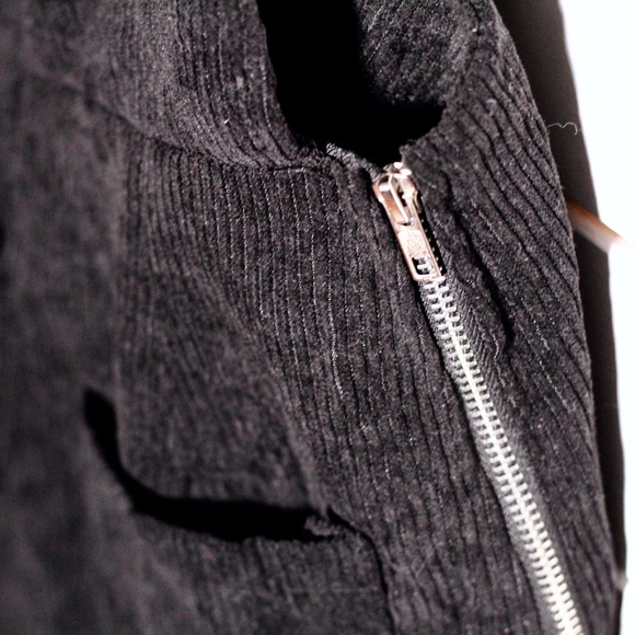 SOLD ZAFUL Dual Pockets Corduroy Pinafore Romper - Picture 5 of 13